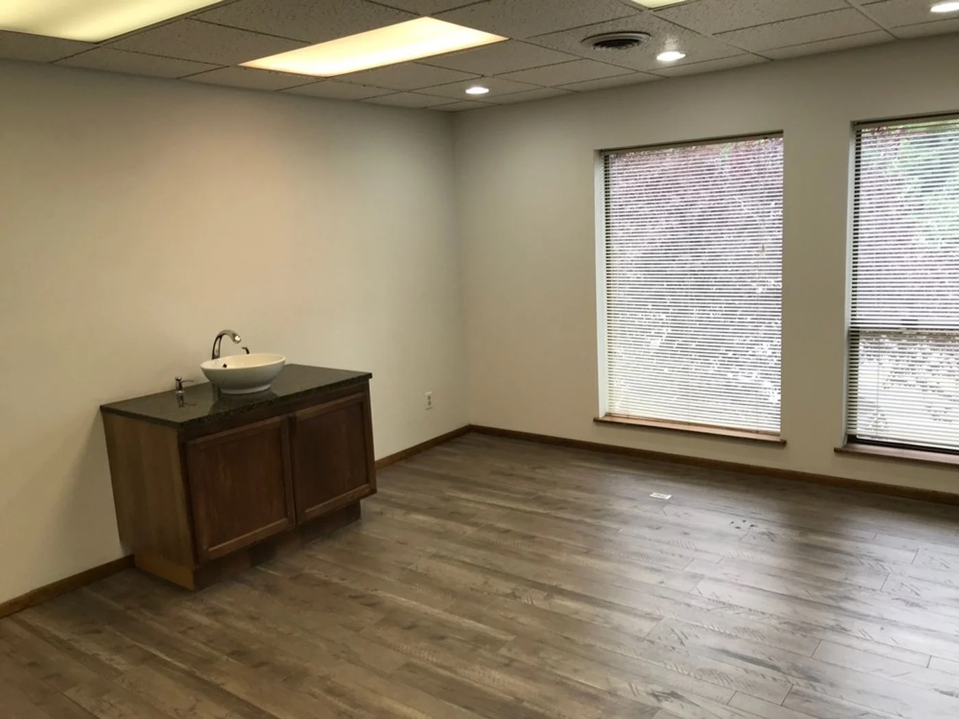 Photo-3 of 810 N Henry St, Post Falls, ID 83854