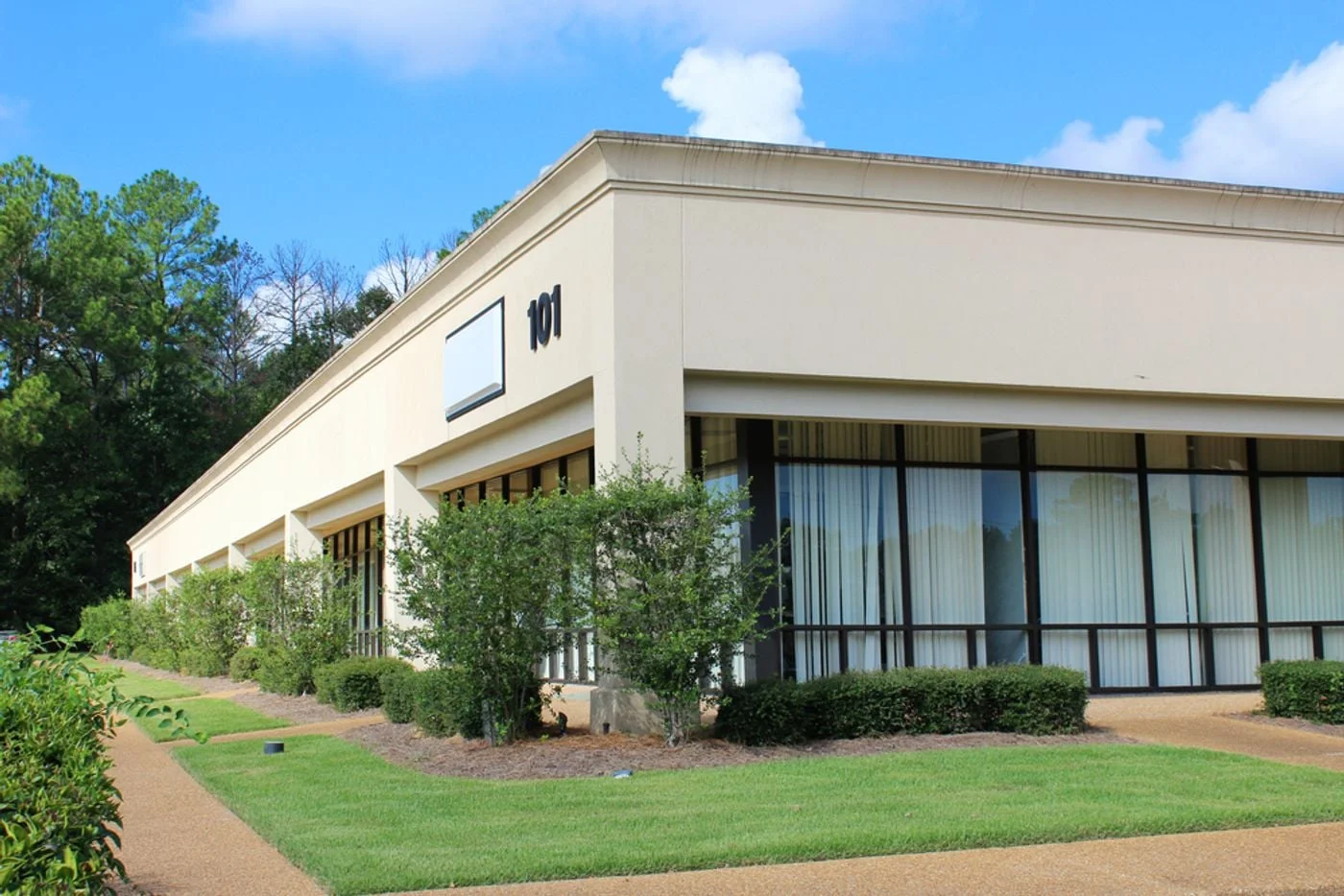 Photo 3 of 101 Business Park Dr, Ridgeland, MS 39157