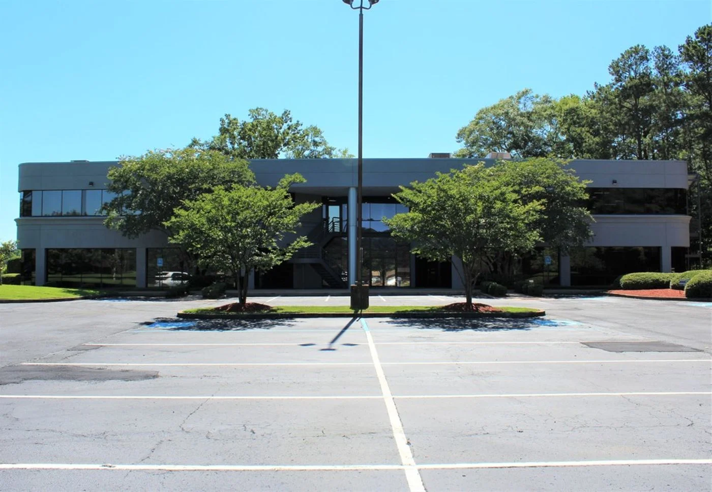 Photo-1 of 6425 Lakeover Rd, Jackson, MS 39213