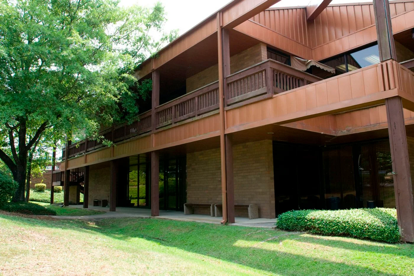 Photo 2 of 200 Spring Lake Cove, Pearl, MS 39208
