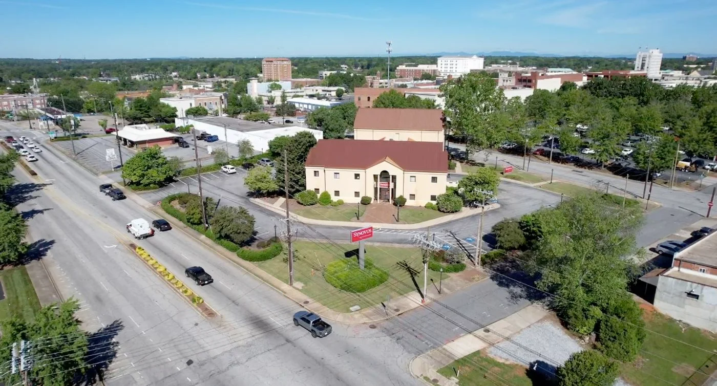 Photo-1 of 150 E Henry St, Spartanburg, SC 29306