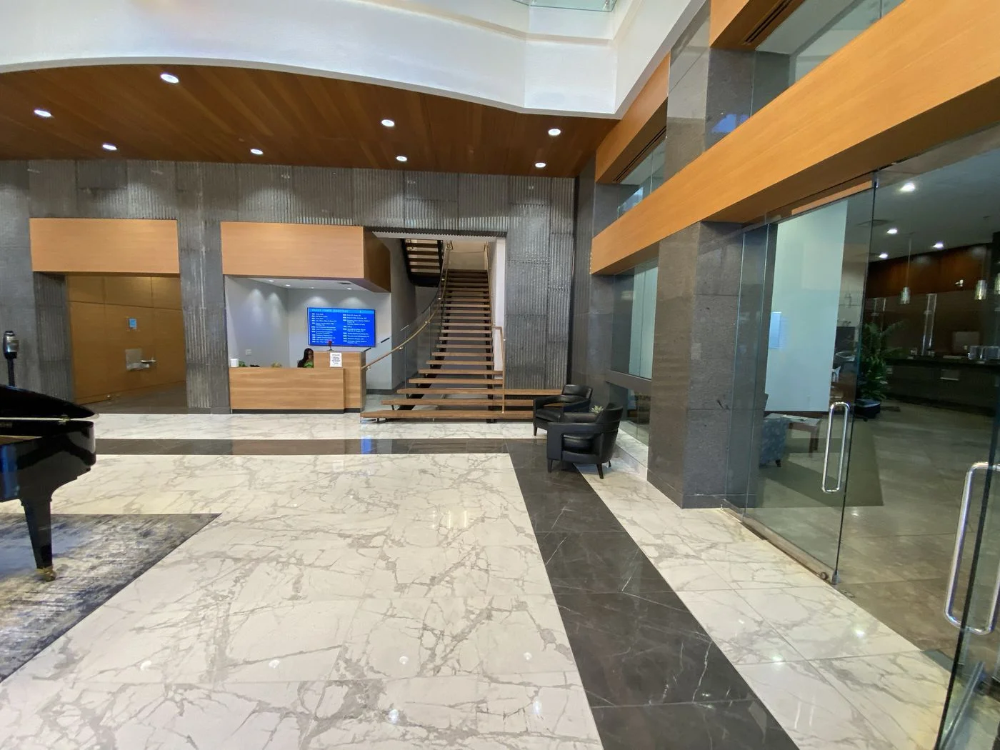 Photo 3 of 200 W Forsyth St, Jacksonville, FL 32202