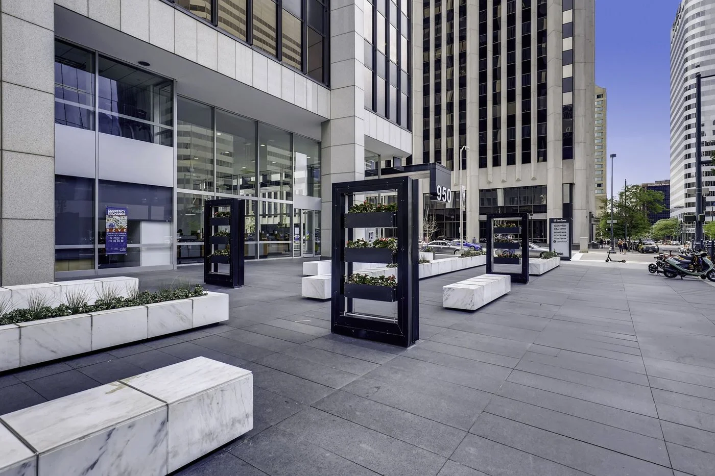 Photo 3 of 950 17th St, Denver, CO 80202