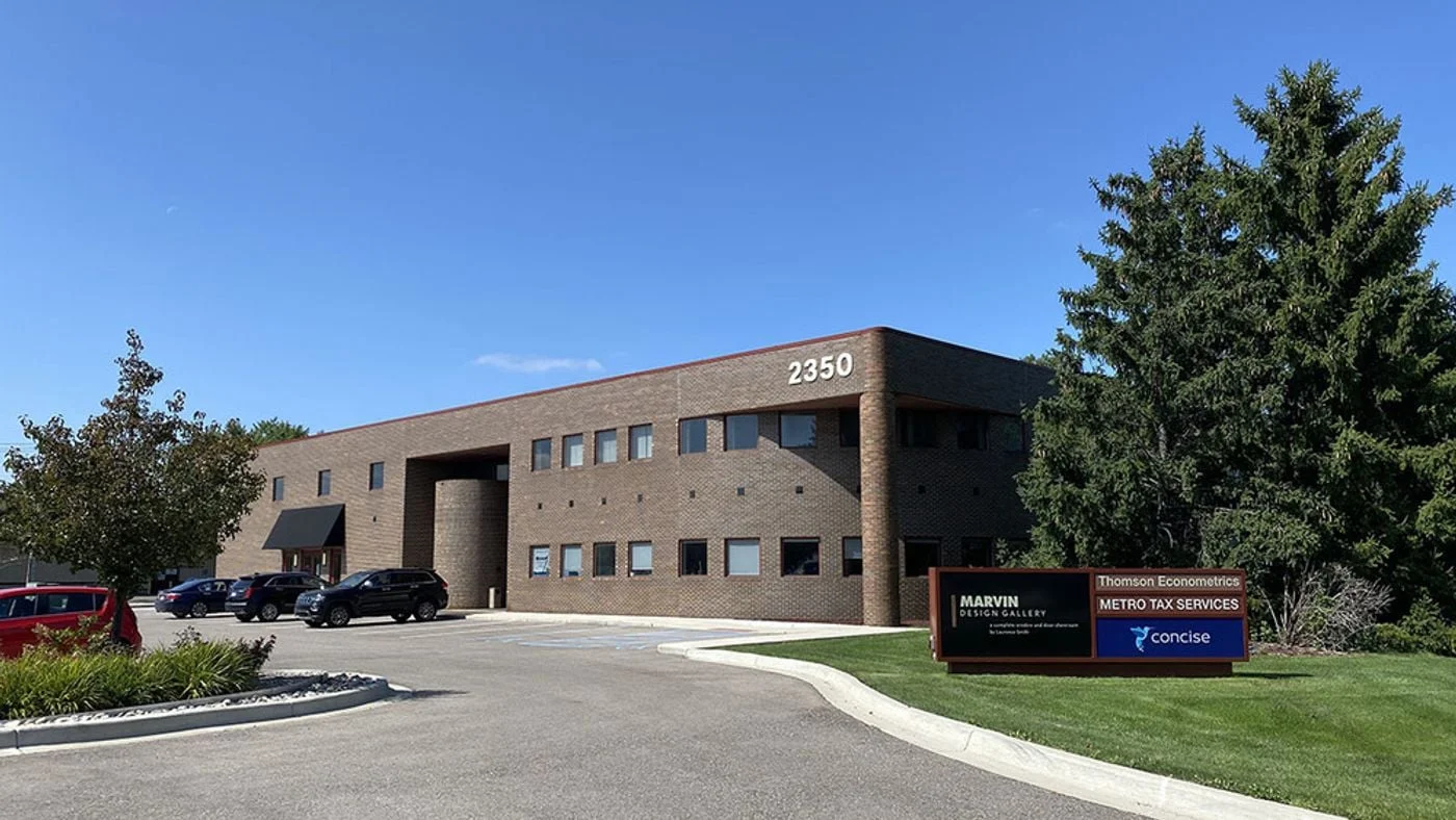 Photo 1 of 2350 Franklin Rd, Bloomfield Hills, MI 48302