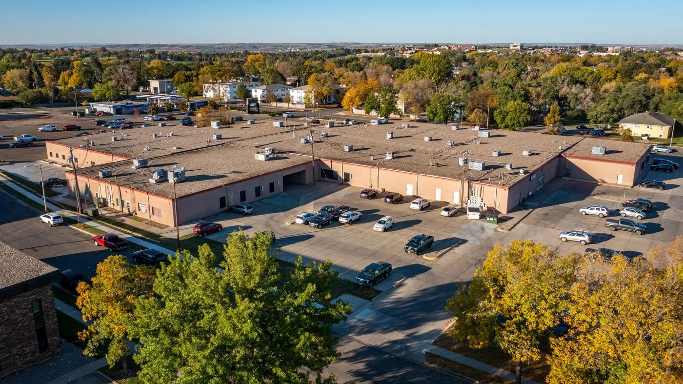 Photo 2 of 1929 N Washington St, Bismarck, ND 58501