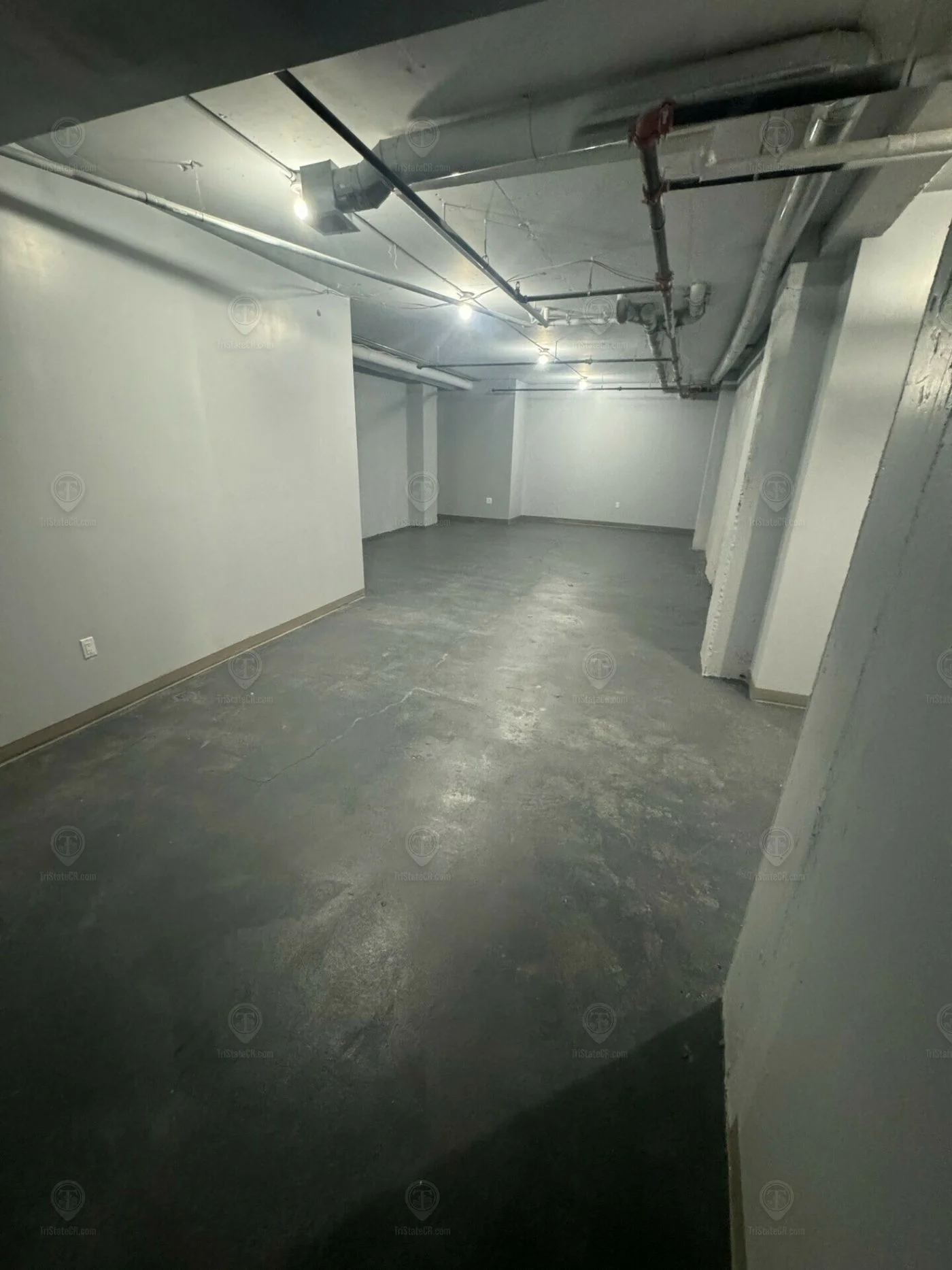 Photo 3 of 510 E 148th St, Bronx, NY 10455