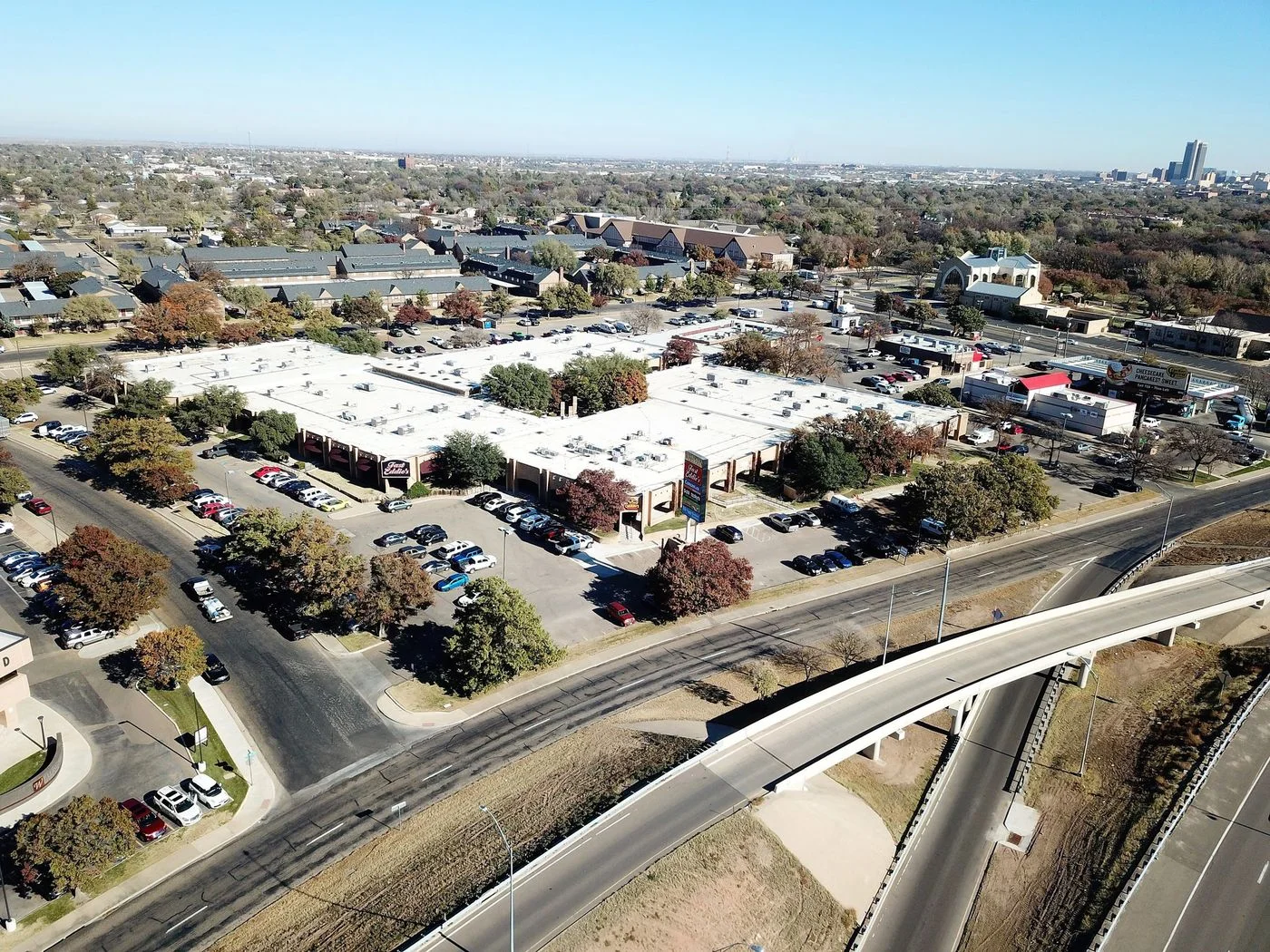 Photo 3 of 1619 S Kentucky St, Amarillo, TX 79102