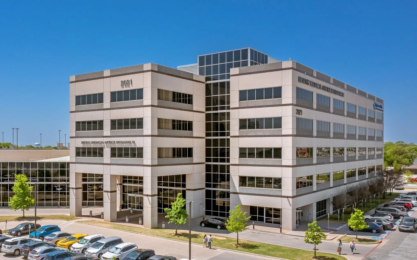 Photo-1 of 2021 N MacArthur Blvd, Irving, TX 75061