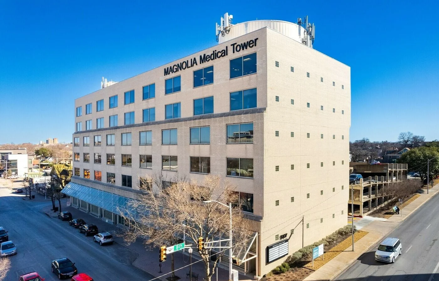 Photo 2 of 1307 8th Ave, Fort Worth, TX 76104