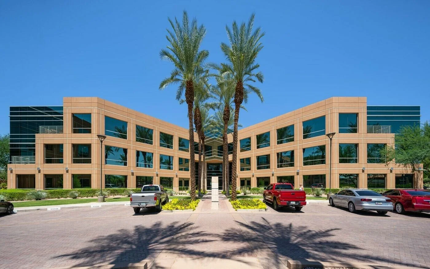 Photo 1 of 14648 N Scottsdale Rd, Scottsdale, AZ 85254