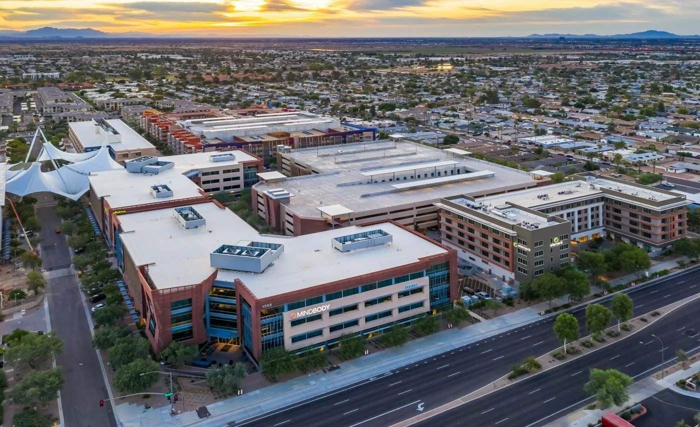 Photo 3 of 1475 N Scottsdale Rd, Scottsdale, AZ 85257