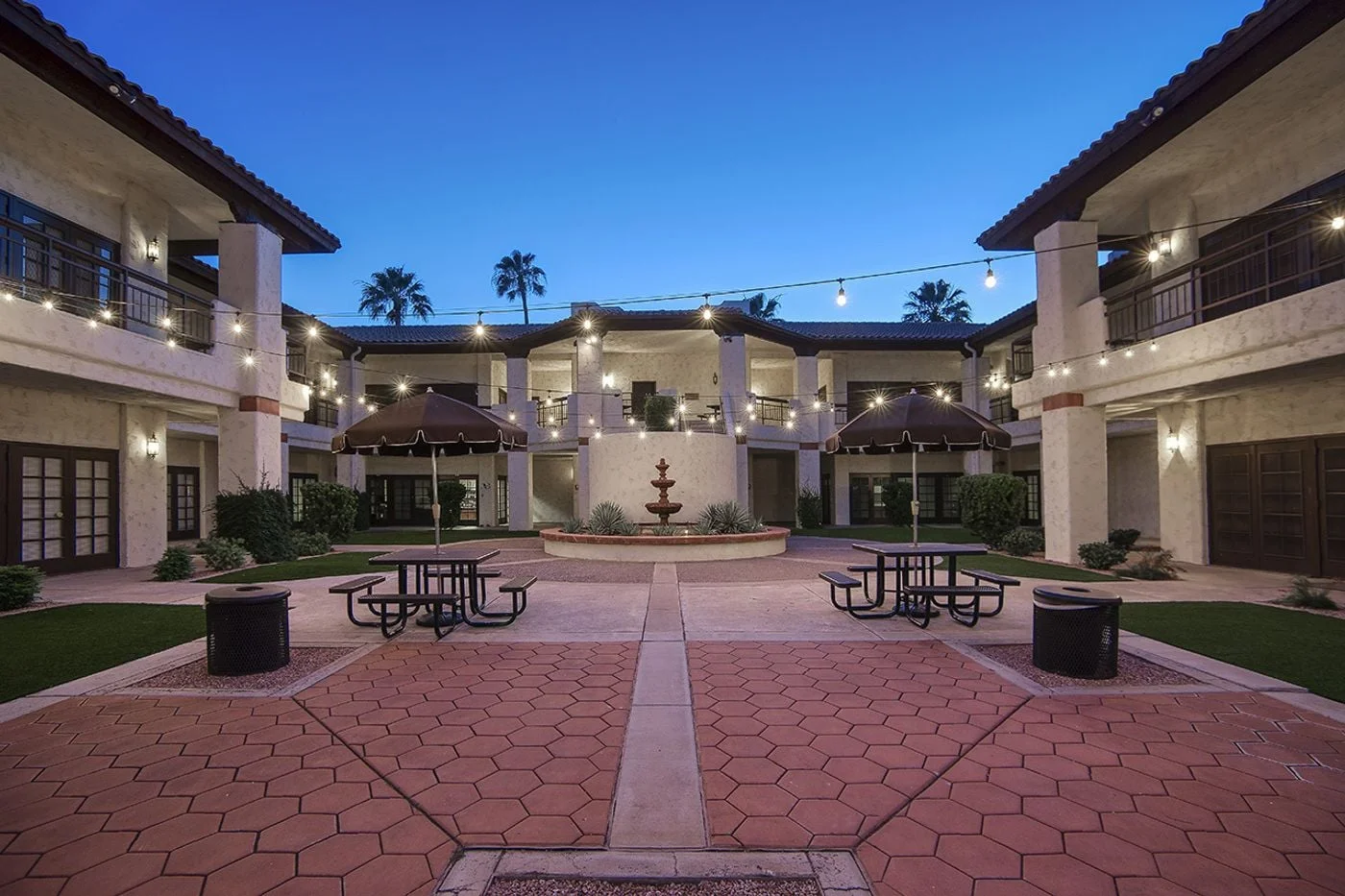 Photo 1 of 326 E Coronado Rd, Phoenix, AZ 85004