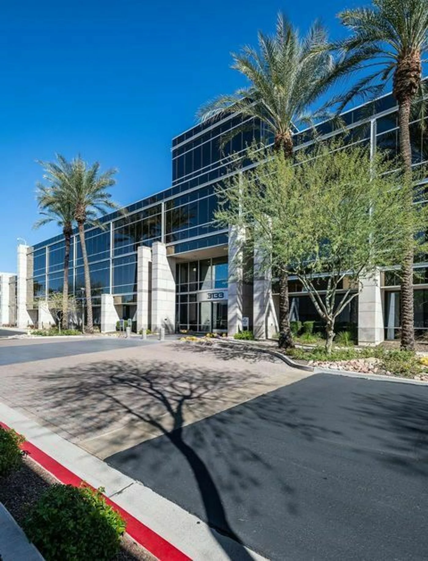 Photo 3 of 3131 E Camelback Rd, Phoenix, AZ 85016