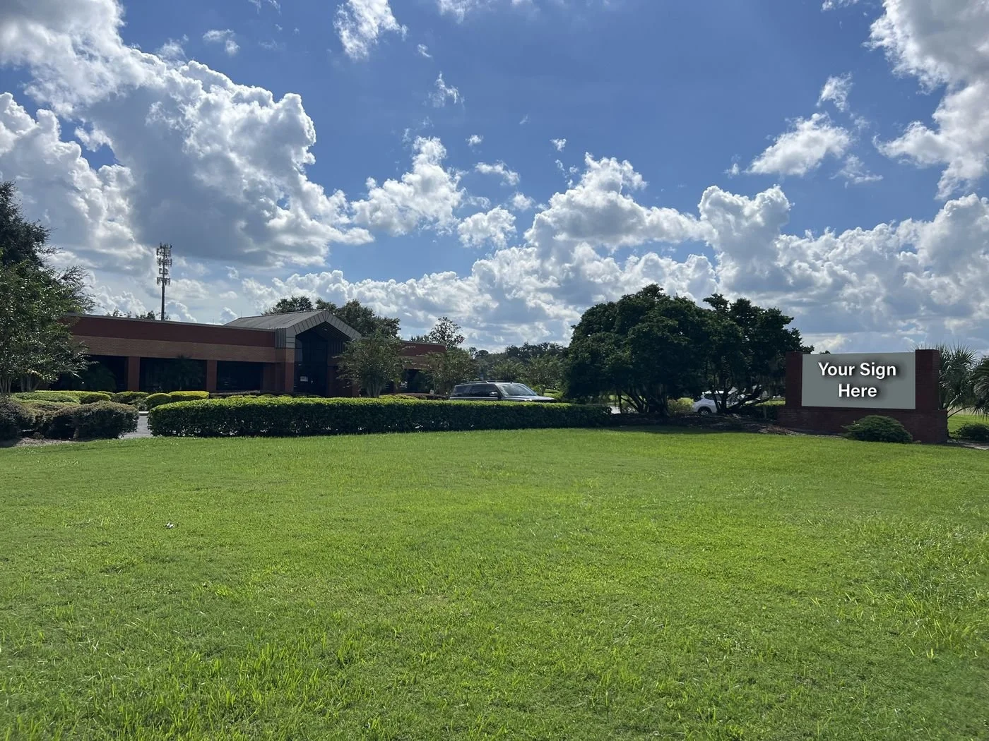 Photo-2 of 702 Tillman Pl, Plant City, FL 33566