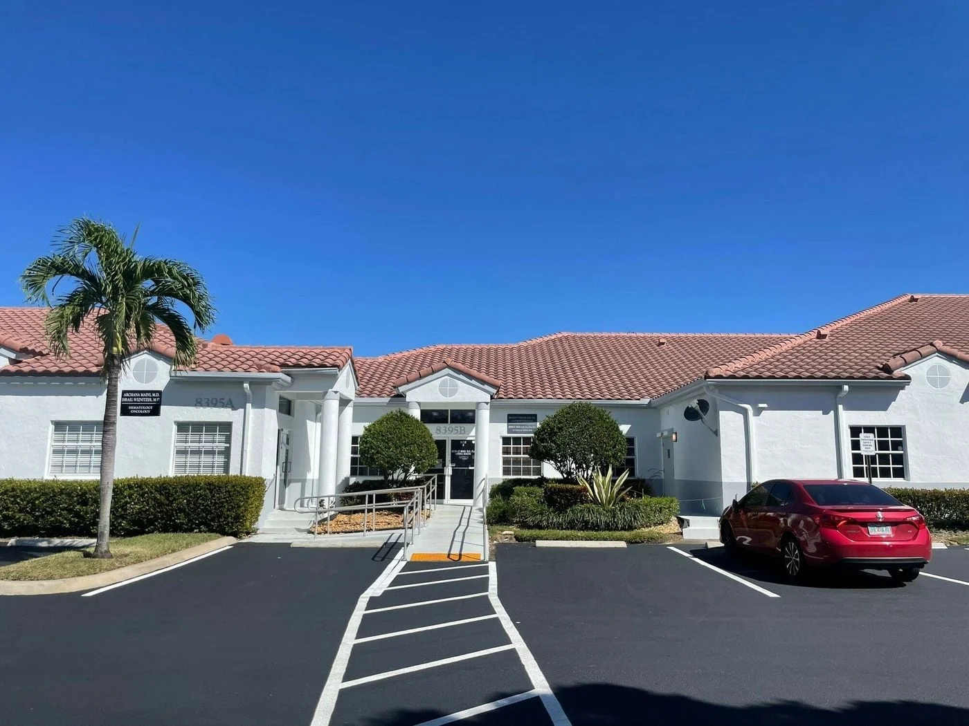 Photo 3 of 8391-8399 W Oakland Park Blvd, Sunrise, FL 33351