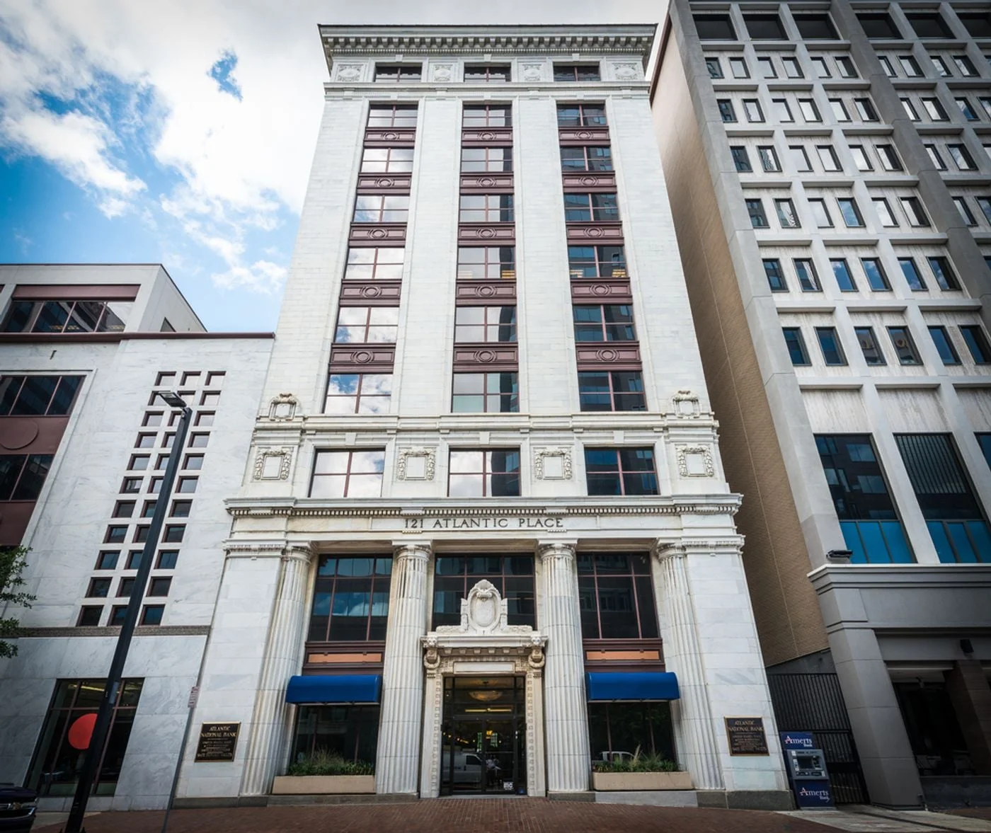 Photo 1 of 121 W Forsyth St, Jacksonville, FL 32202