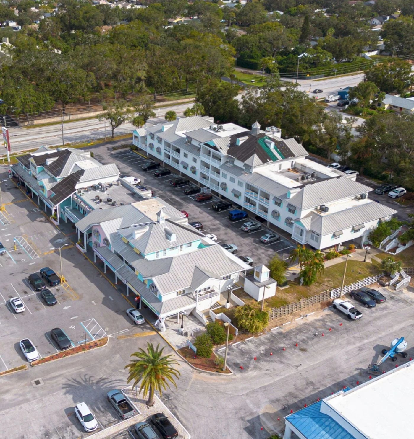 Photo 1 of 2708 Alternate 19 North, Palm Harbor, FL 34683