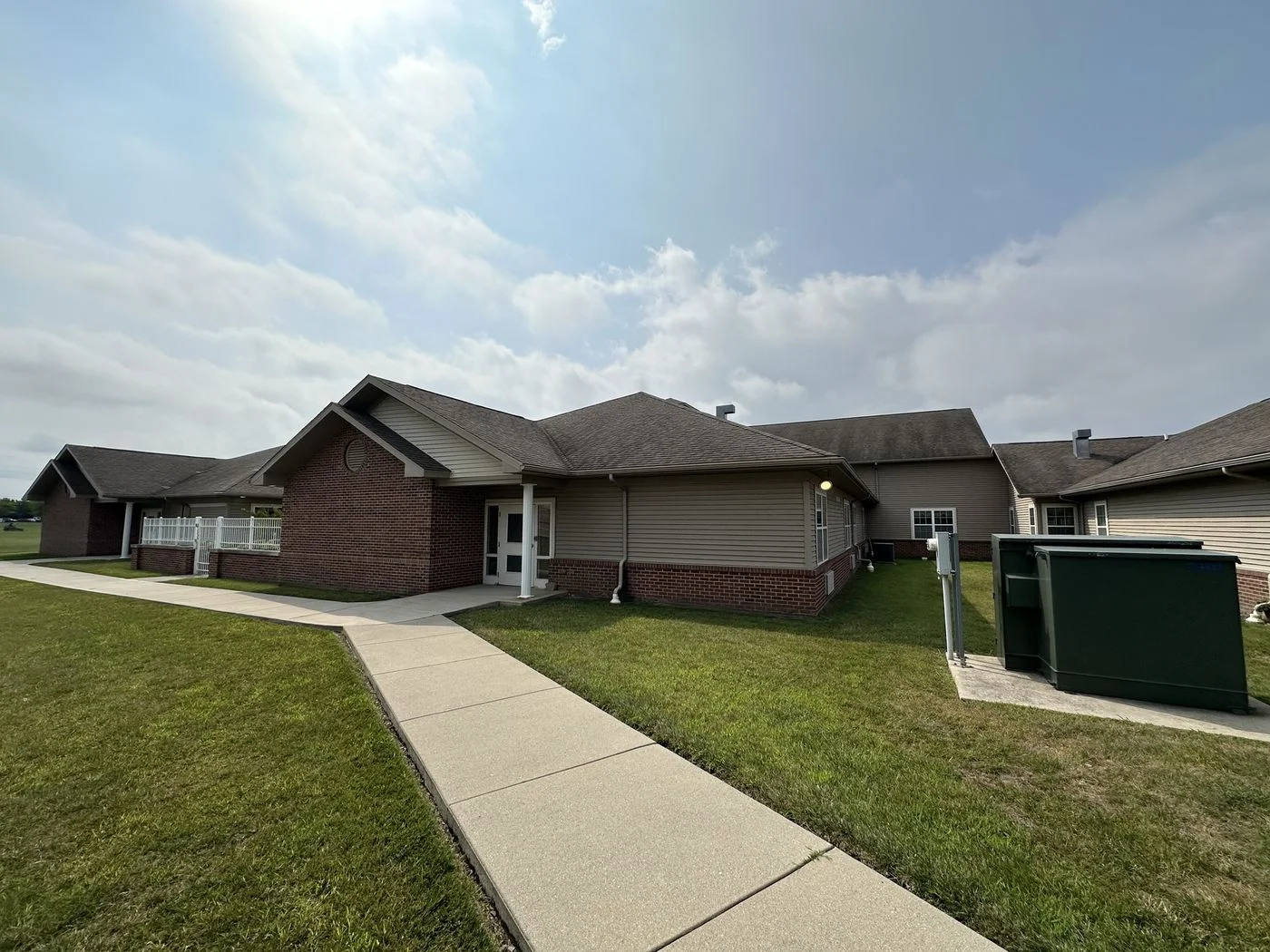 Photo 3 of 300 W 89th Ave, Merrillville, IN 46410