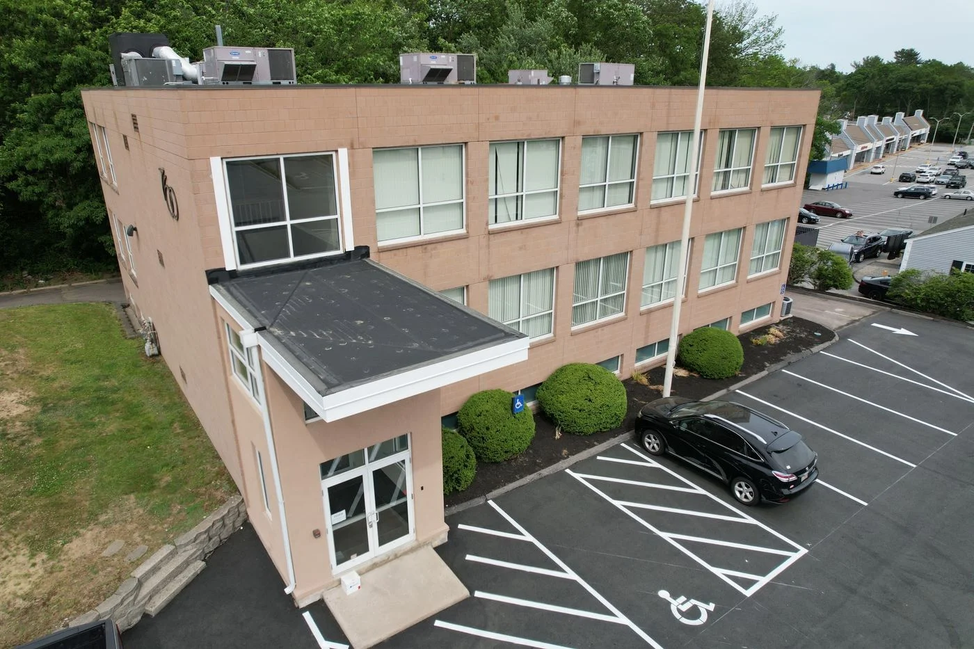 Photo 2 of 760 Chief Justice Cushing Hwy, Cohasset, MA 02025