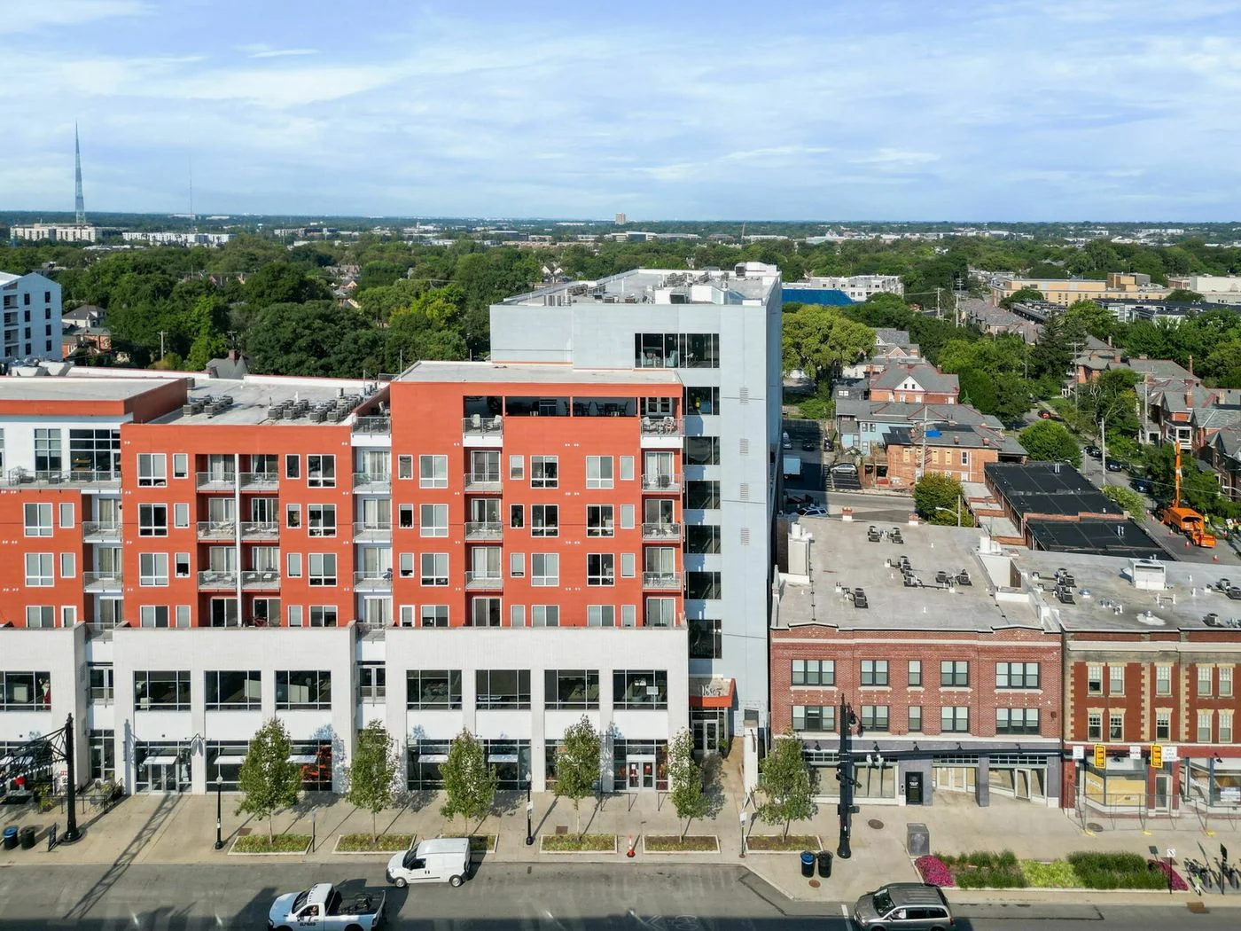 Photo-2 of 985 N High St, Columbus, OH 43201