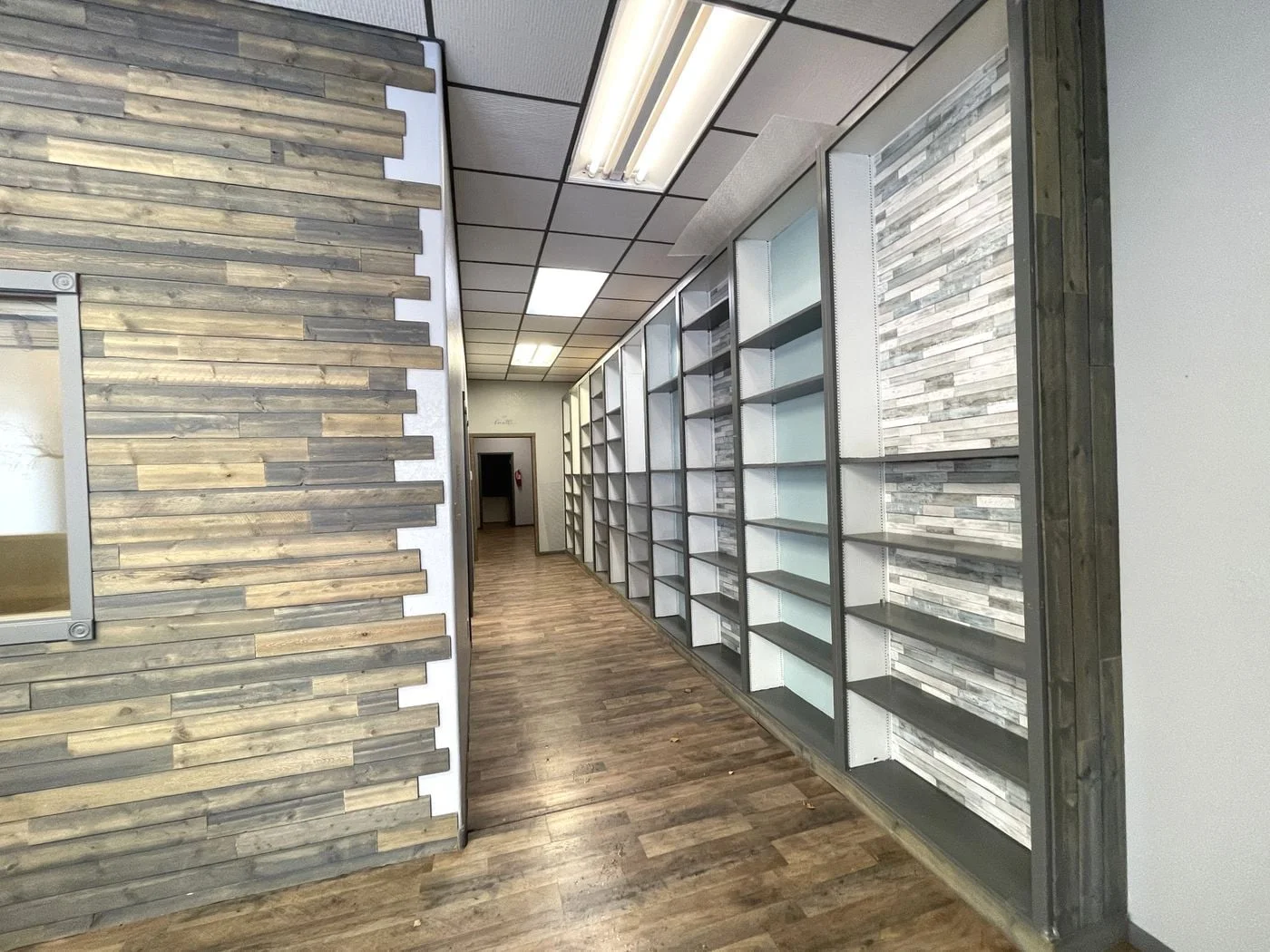 Photo 3 of 105 3rd Ave NW, Mandan, ND 58554