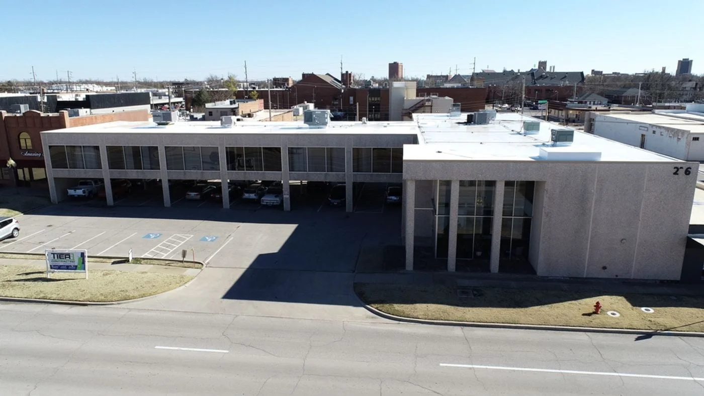 Photo 2 of 226 W Gray St, Norman, OK 73069