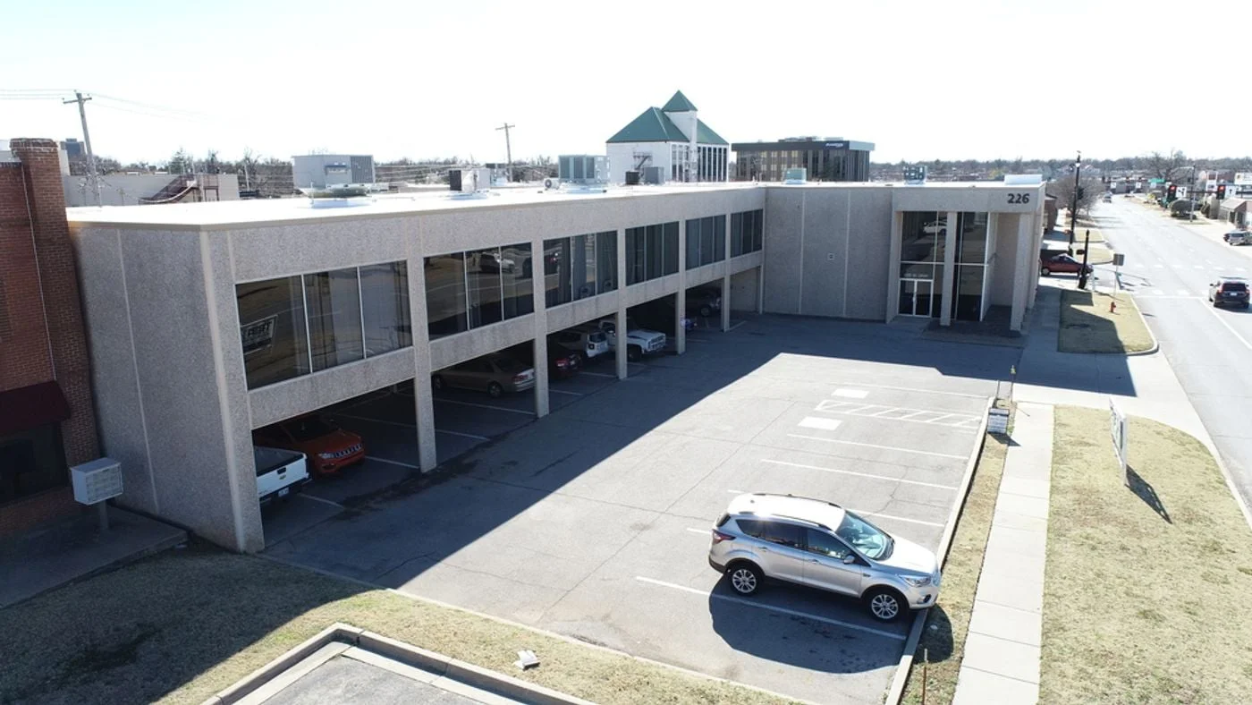 Photo 3 of 226 W Gray St, Norman, OK 73069