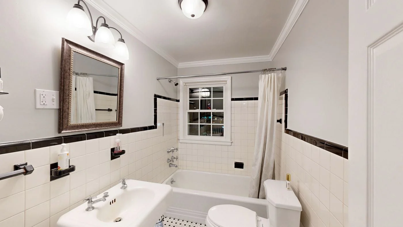 Photo 2 of 2638-2650 Main Street, Glastonbury, CT 06033