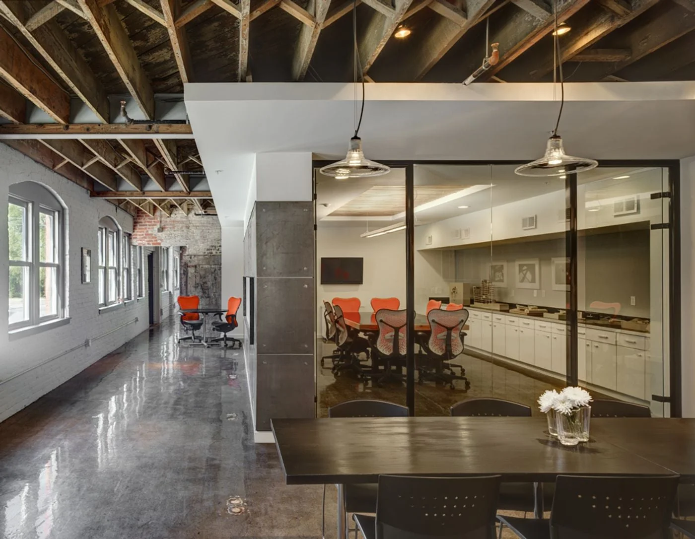 Photo 1 of 982 S Front St, Columbus, OH 43206