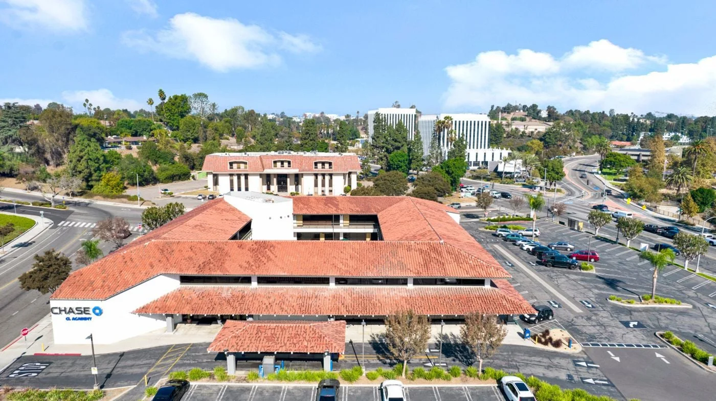 Photo 2 of 1235 N Harbor Blvd, Fullerton, CA 92832