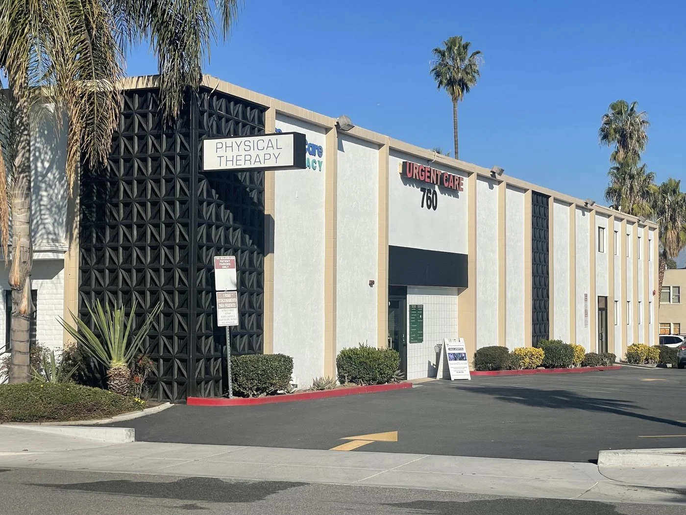 Photo-1 of 760 Washburn Ave, Corona, CA 92882