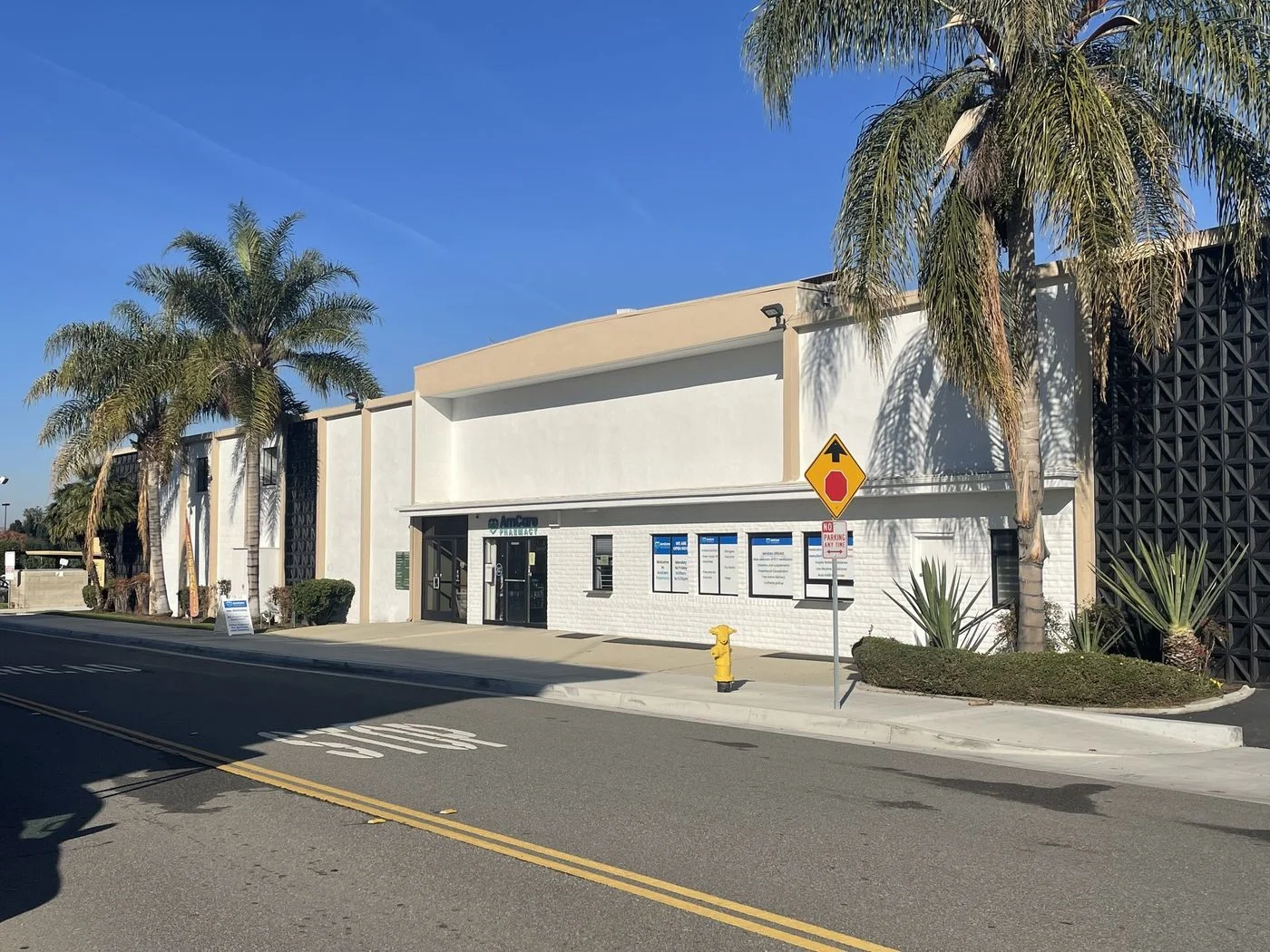 Photo-2 of 760 Washburn Ave, Corona, CA 92882