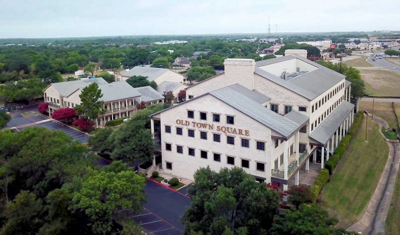 Photo 2 of 1 Chisholm Trail Rd, Round Rock, TX 78681