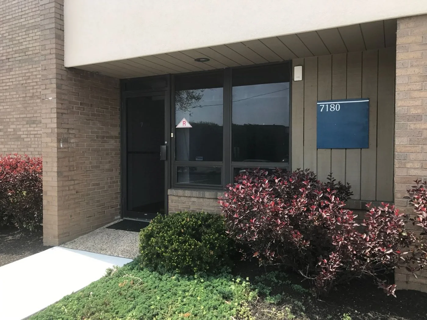 Photo 2 of 7150 N Park Dr, Pennsauken, NJ 08109