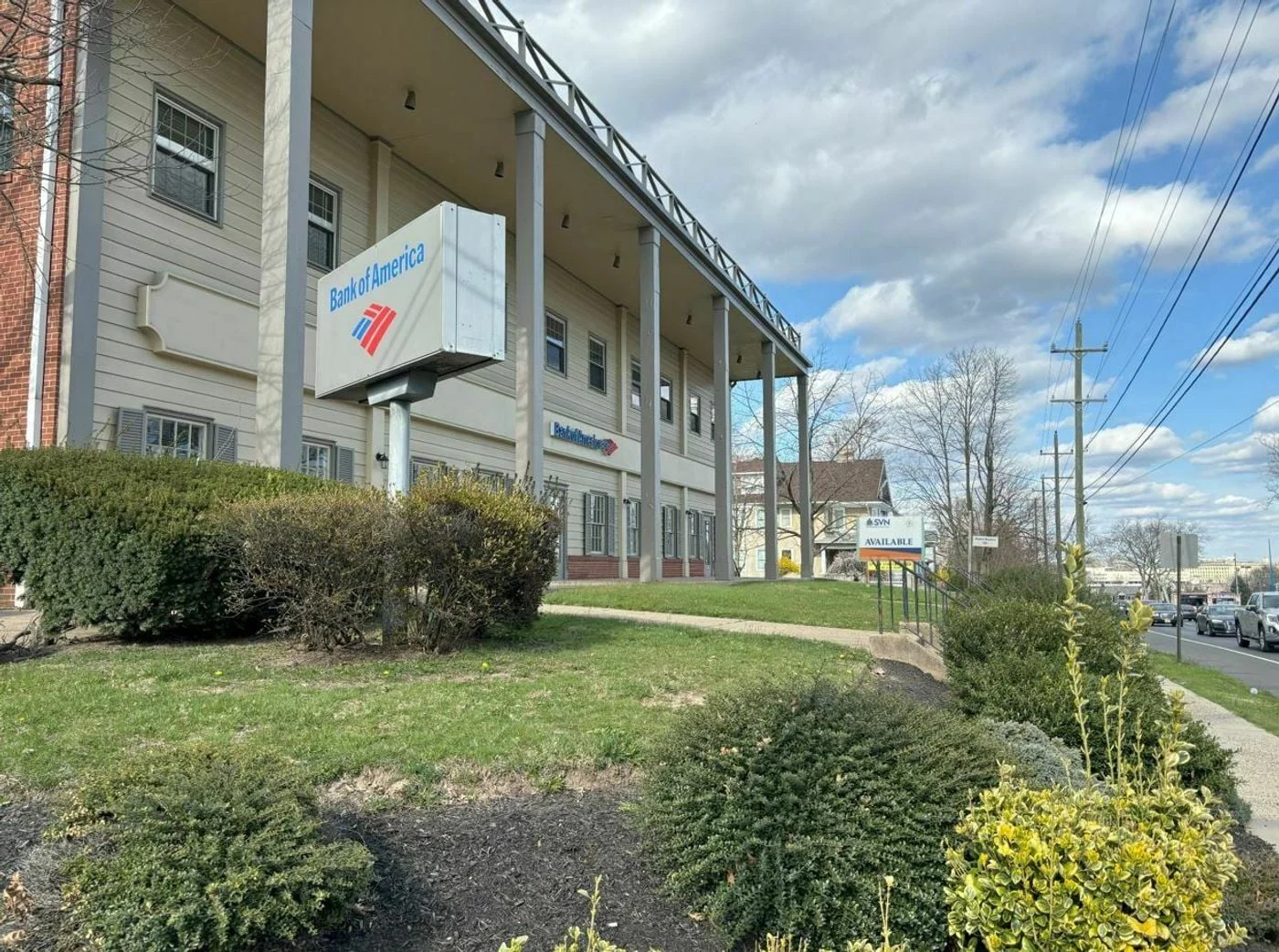 Photo 2 of 6 E Trenton Ave, Morrisville, PA 19067