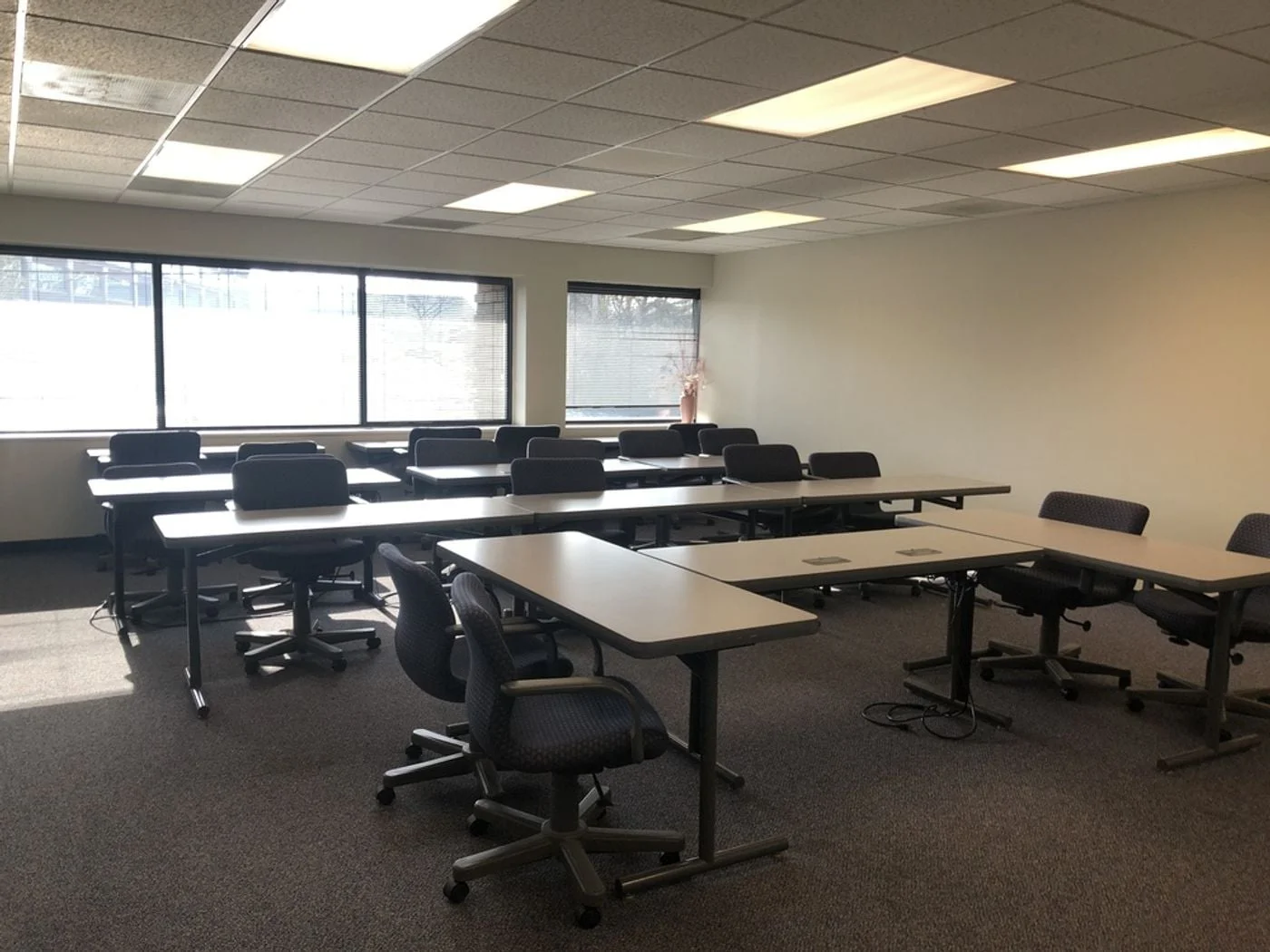 Photo 3 of 155 Tri County Pkwy, Cincinnati, OH 45246