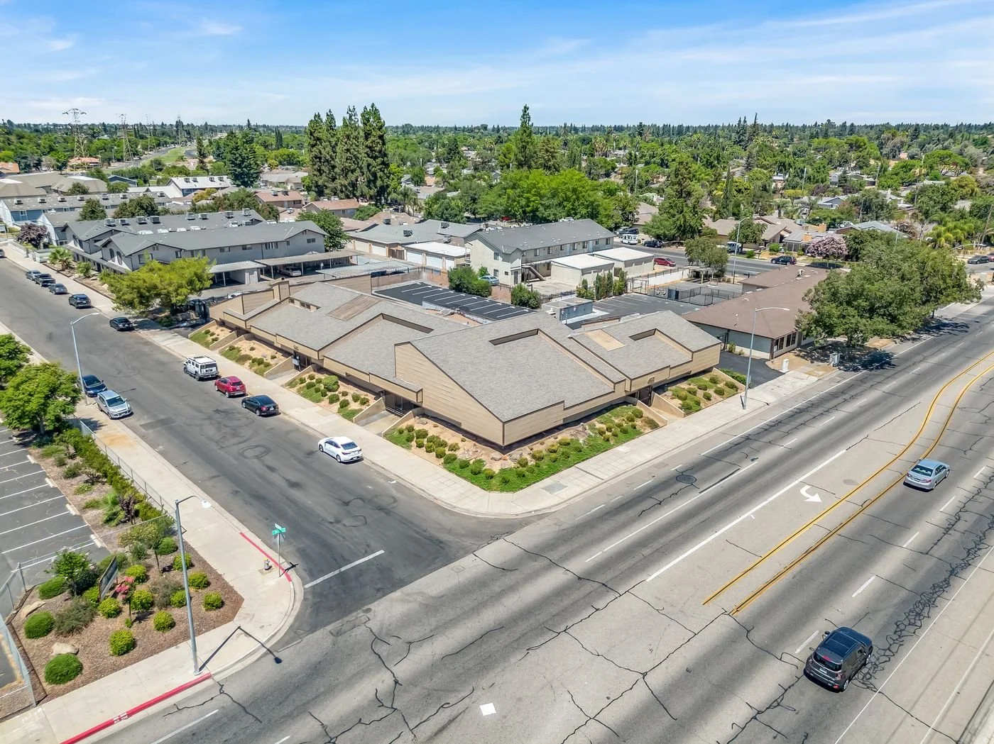 Photo-1 of 4321 N West Ave, Fresno, CA 93705