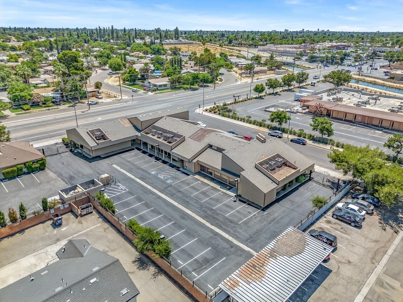 Photo-2 of 4321 N West Ave, Fresno, CA 93705