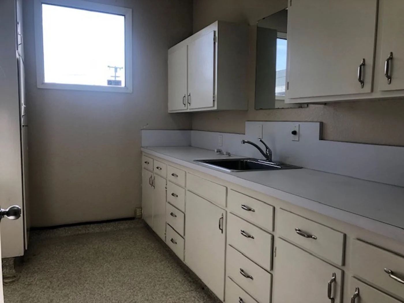 Photo 3 of 1215 Rose Ave, Selma, CA 93662