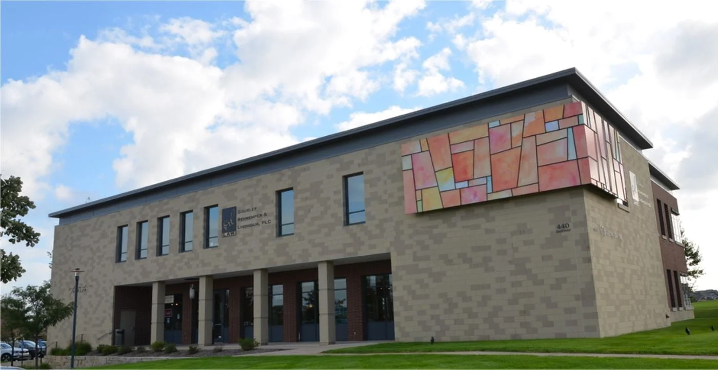 Photo 3 of 440 Fairway Dr, West Des Moines, IA 50266