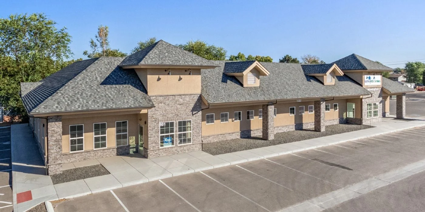 Photo 1 of 914 12th Ave Rd, Nampa, ID 83686