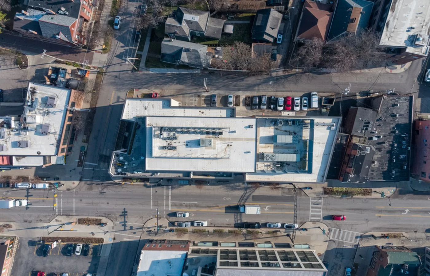 Photo 3 of 886 N High St, Columbus, OH 43215