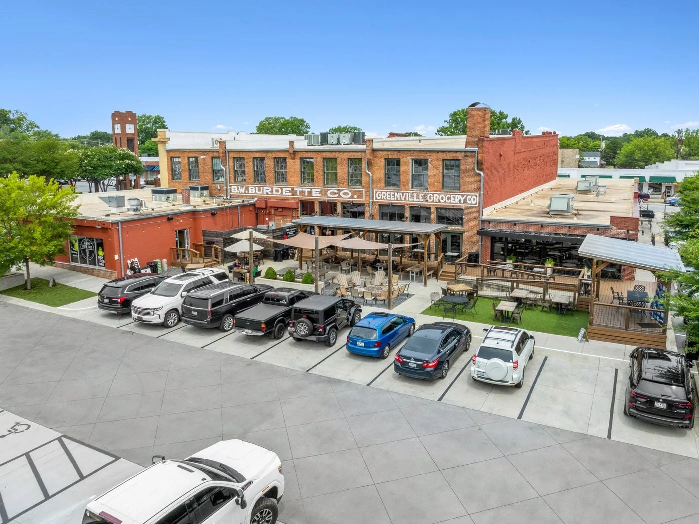 Photo 1 of 128 E Curtis St, Simpsonville, SC 29681