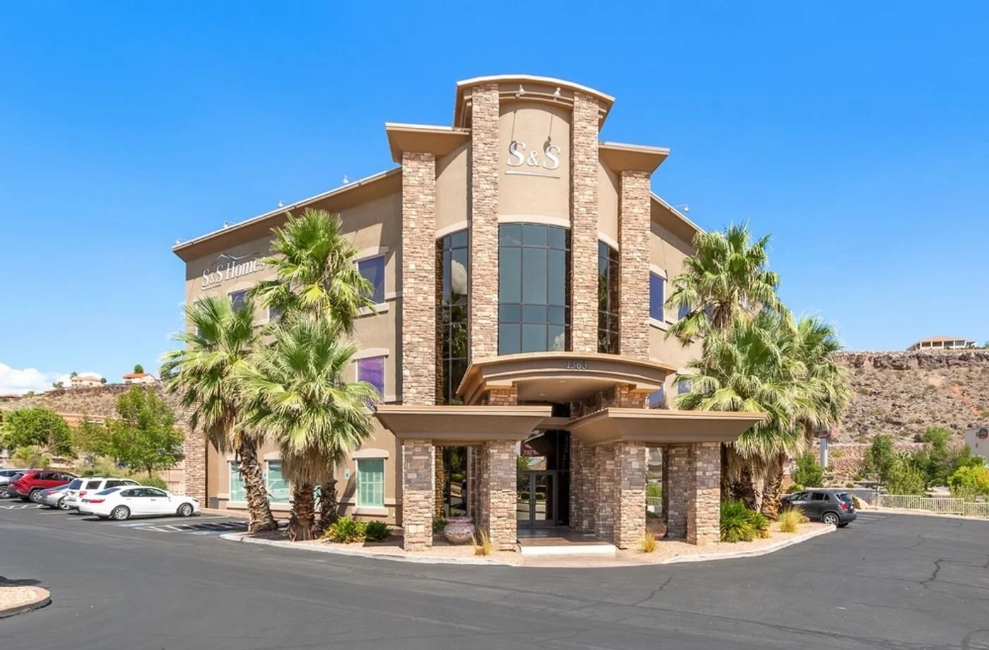 Photo-1 of 1363 E 170 S, St George, UT 84790