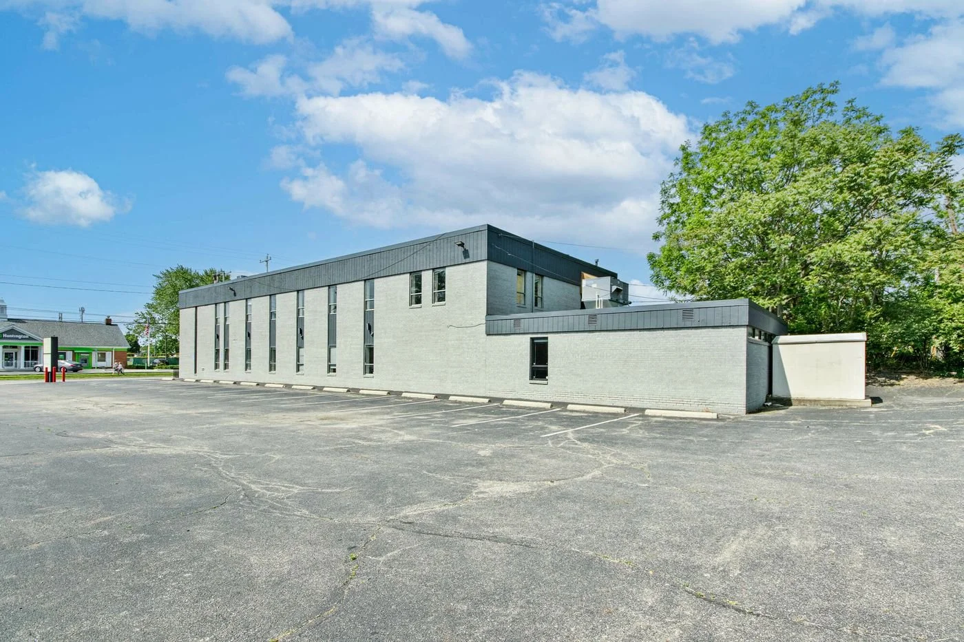 Photo-3 of 1550 W 5th Ave, Columbus, OH 43212