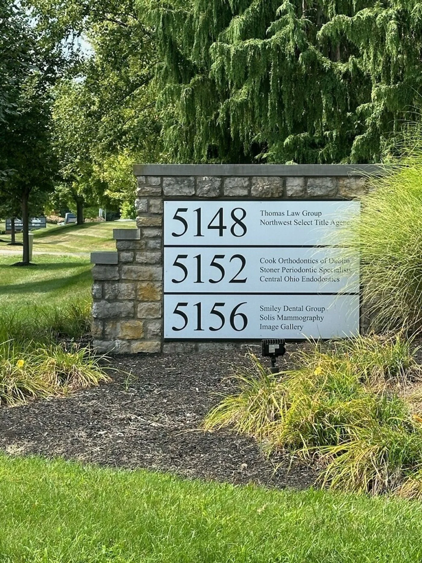 Photo 3 of 5156 Blazer Pkwy, Dublin, OH 43017