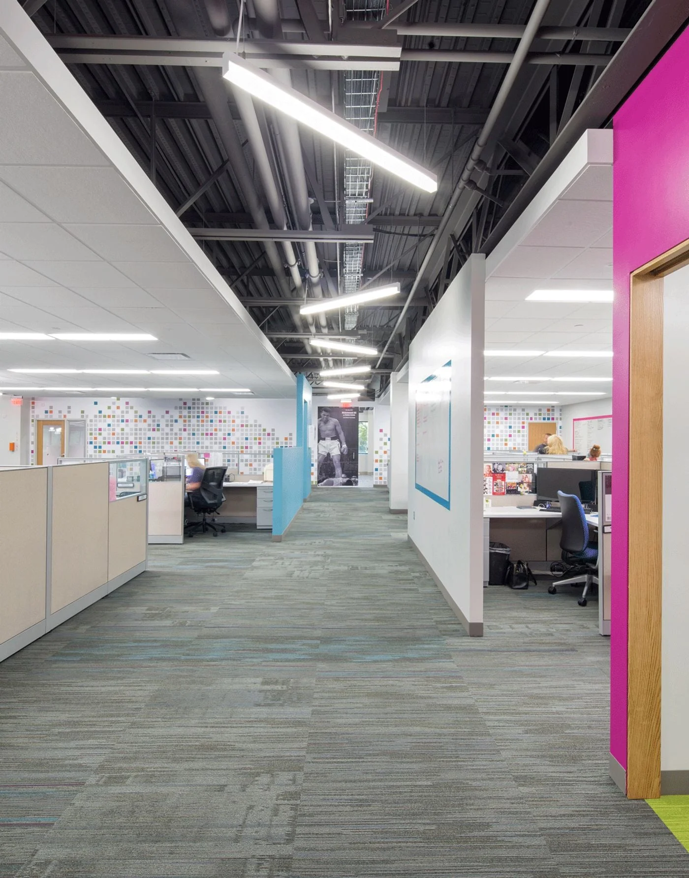 Photo 3 of 11808 Grant St, Omaha, NE 68164