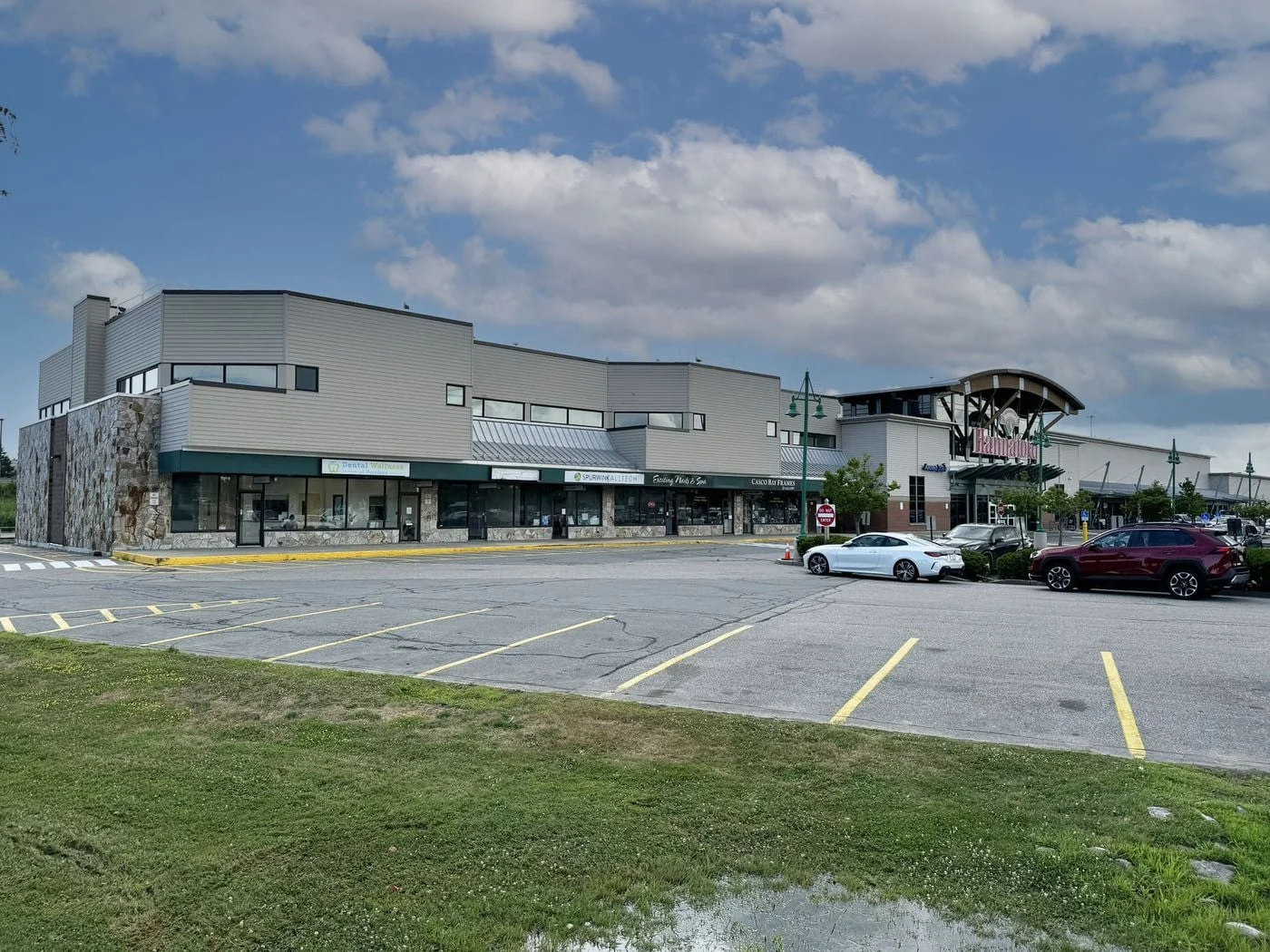 Photo 1 of 295 Forest Ave, Portland, ME 04101