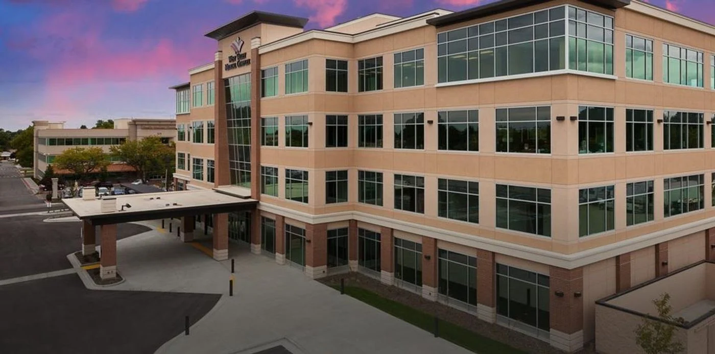 Photo 2 of 1906 Fairview Ave, Caldwell, ID 83605