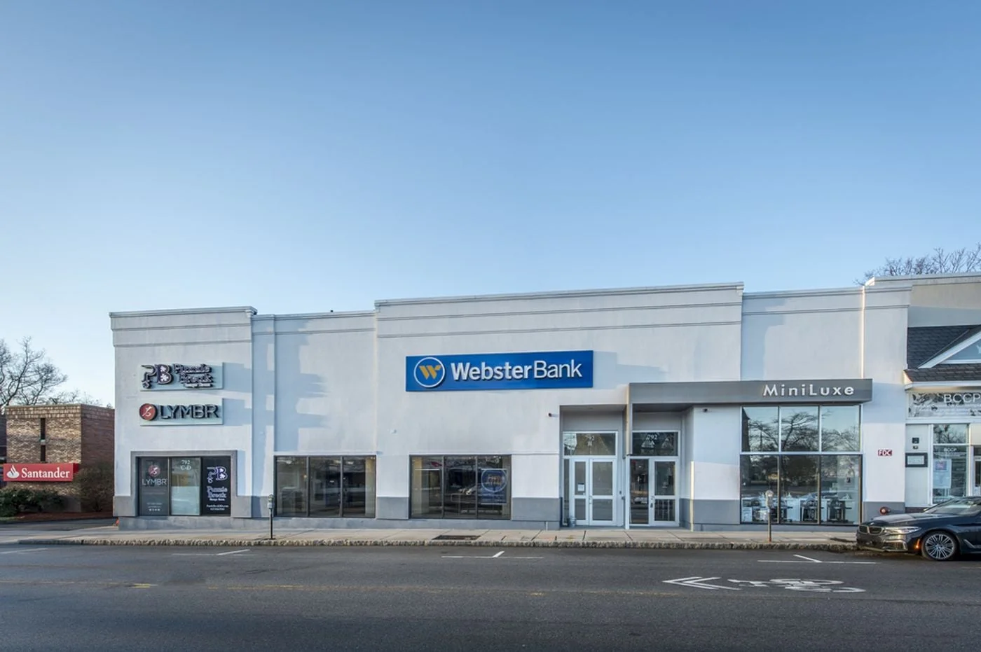 Photo 1 of 792 Beacon St, Newton Center, MA 02459